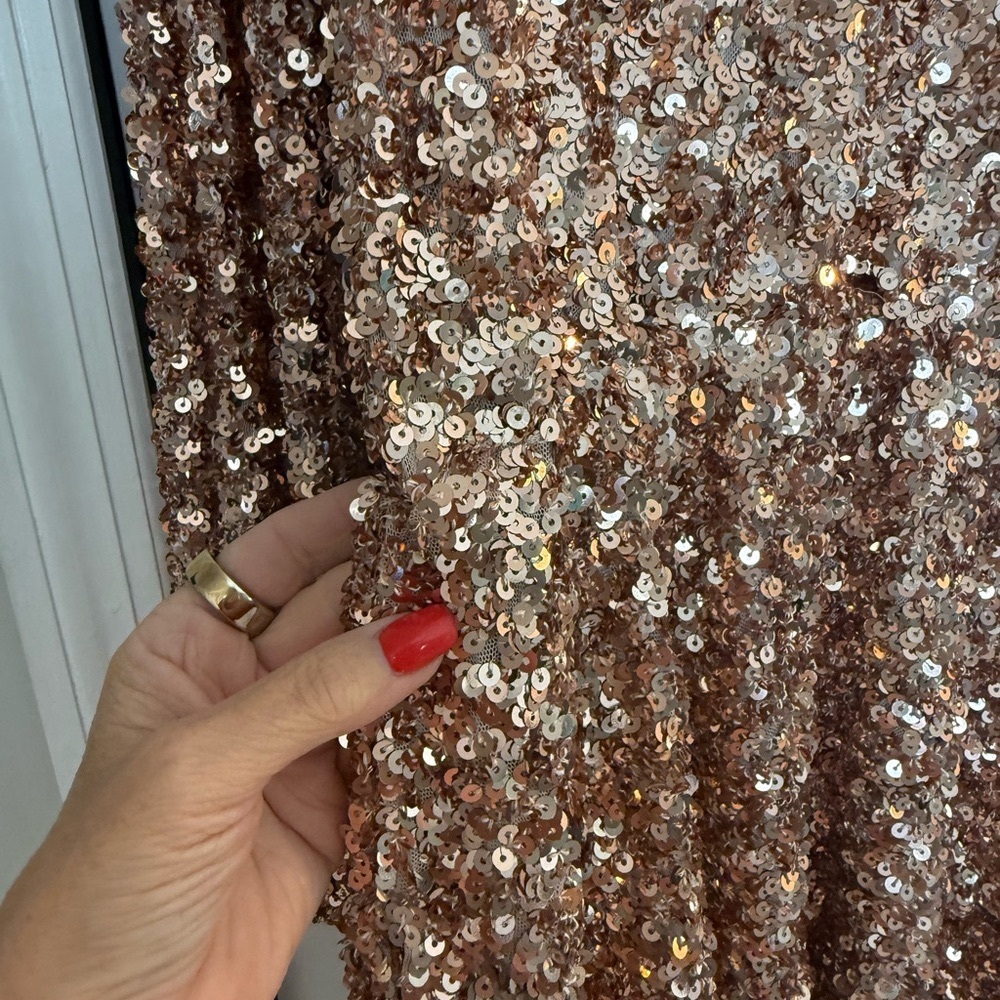 Sunday in Brooklyn Shimmering Rose Gold Sequin dress size large - Picture 4 of 6